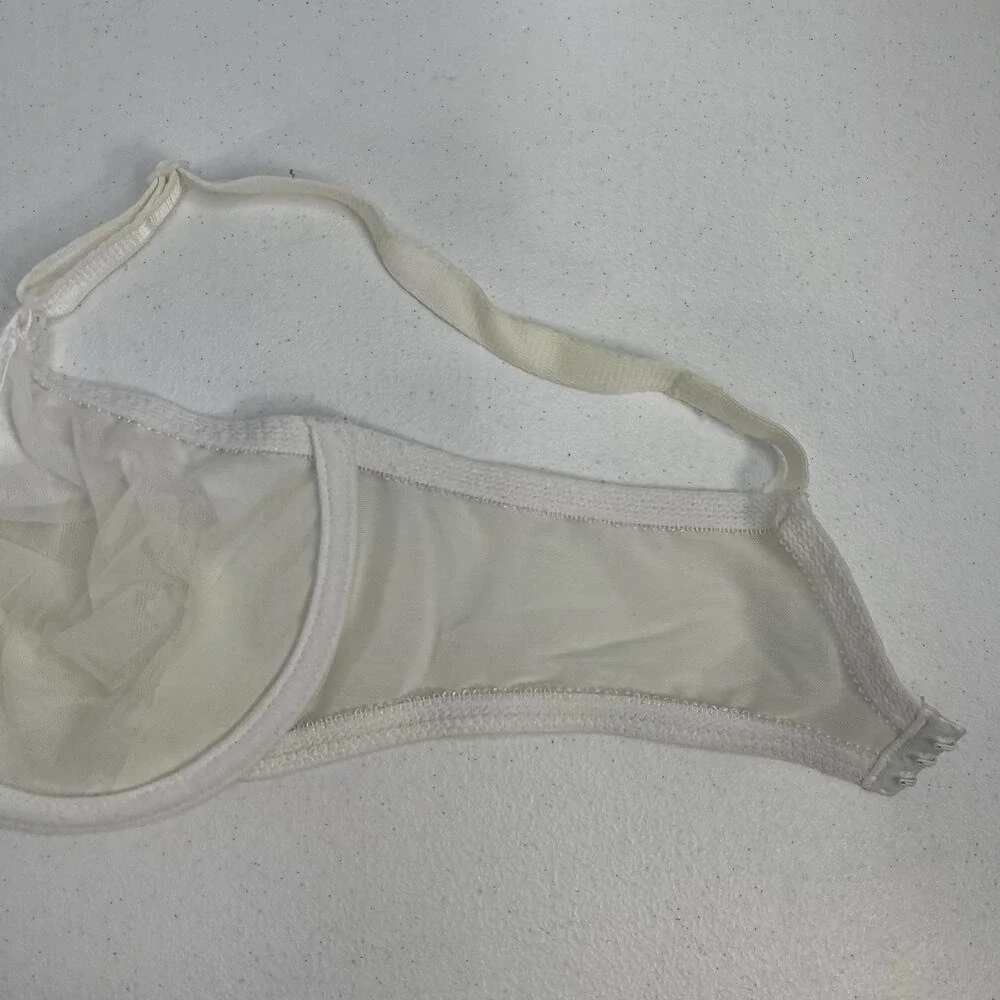 Vintage Bali Size 34D Bra‎ Unlined Underwired Lace Sheer 3848 White Balconette